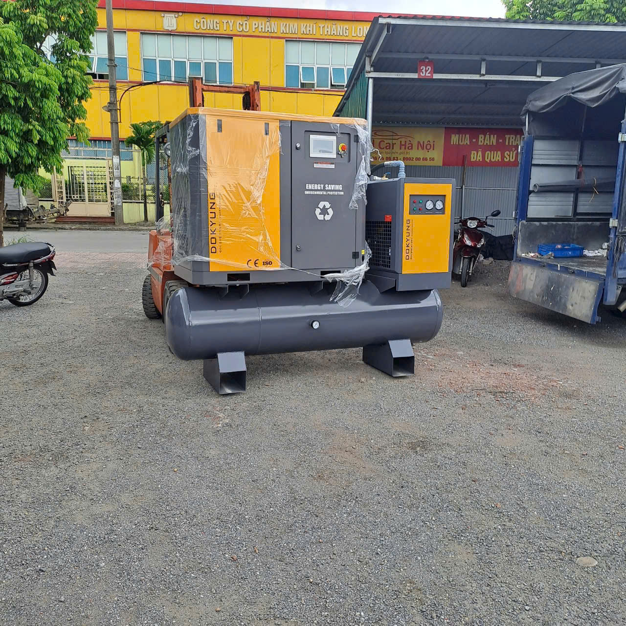 tiendau Khám phá Máy nén khí DKA-30PV/16 – thiết bị mạnh mẽ, tiết kiệm điện, phù hợp cho mọi nhu cầu công nghiệp.